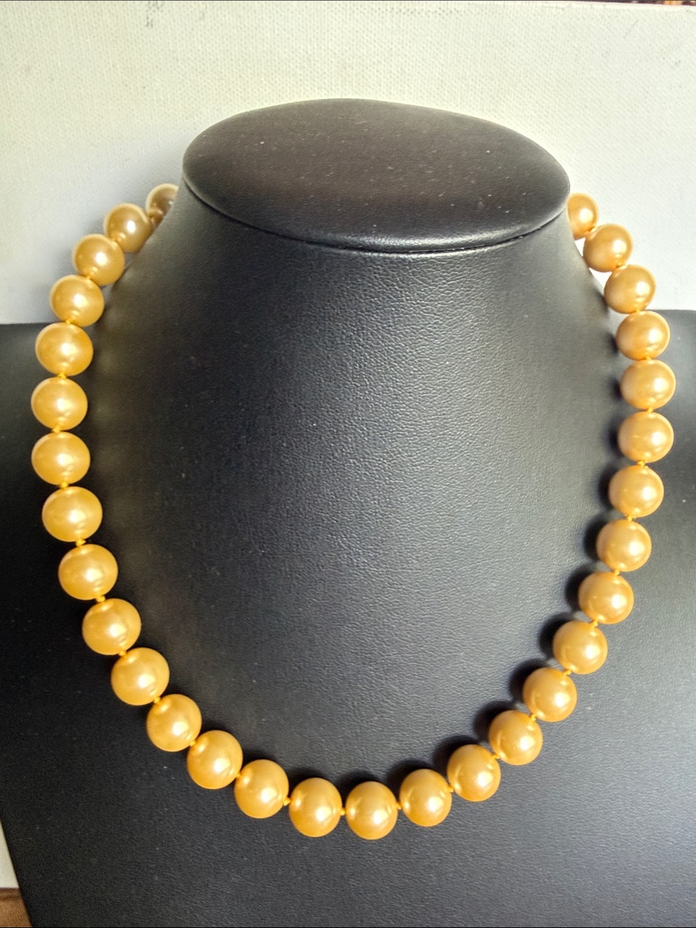 Classic Golden Faux PearlBead Necklace - Women Jewelry
